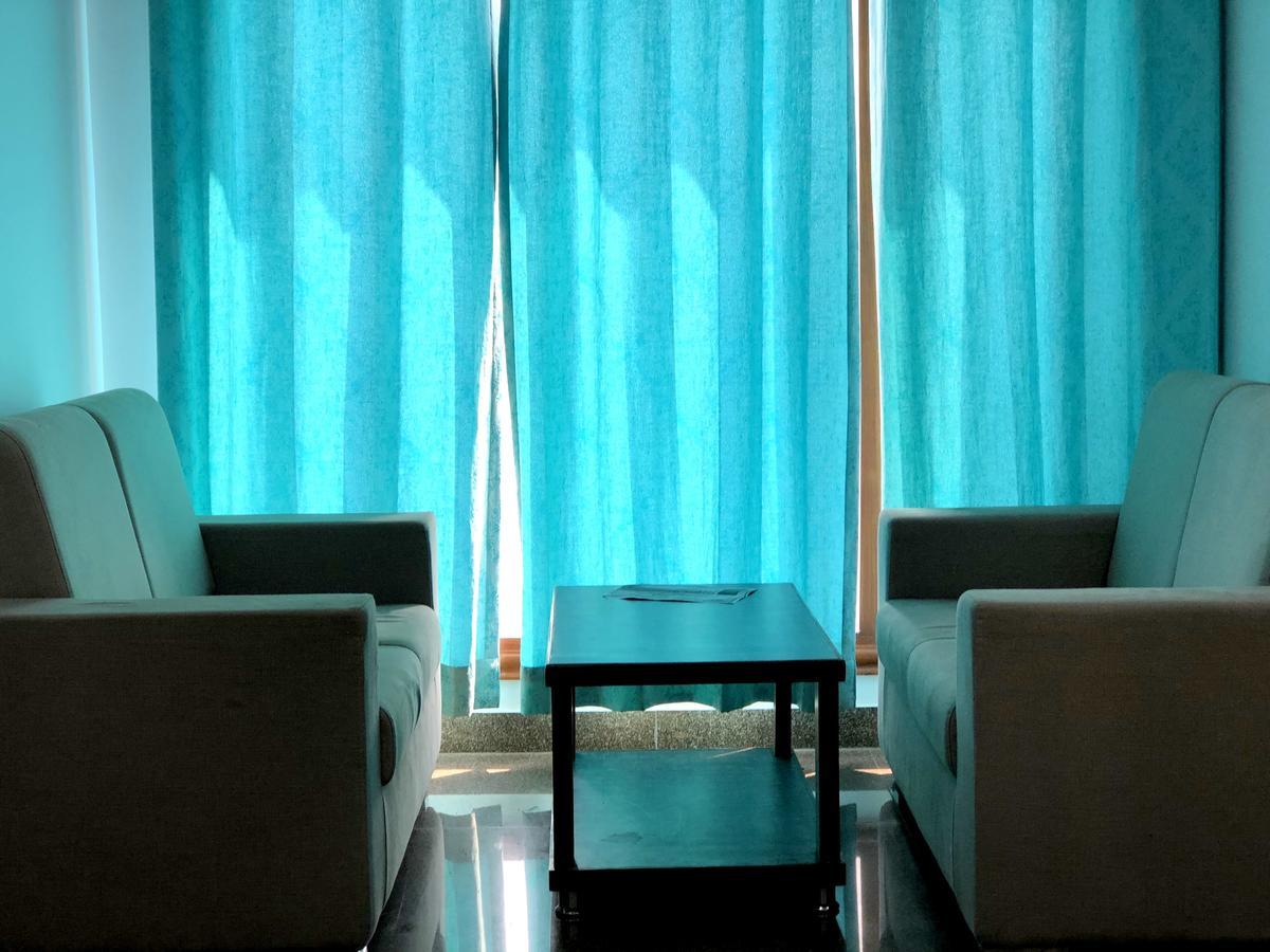 غازي أباد Hotel Taru Inn المظهر الخارجي الصورة